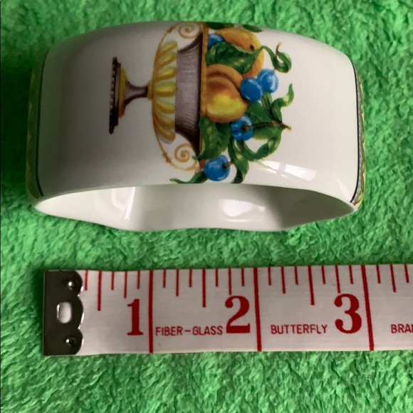 Casa Elite fruit’themed porcelain napkin rings - Picture 9 of 16